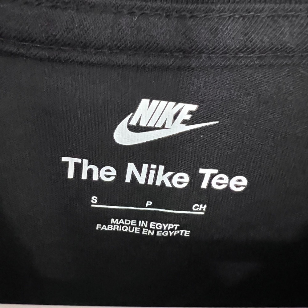 Nike Boys Size Small Black Just Do It Octopus Sports Graphic T-Shirt Cotton Tee - Picture 7 of 14